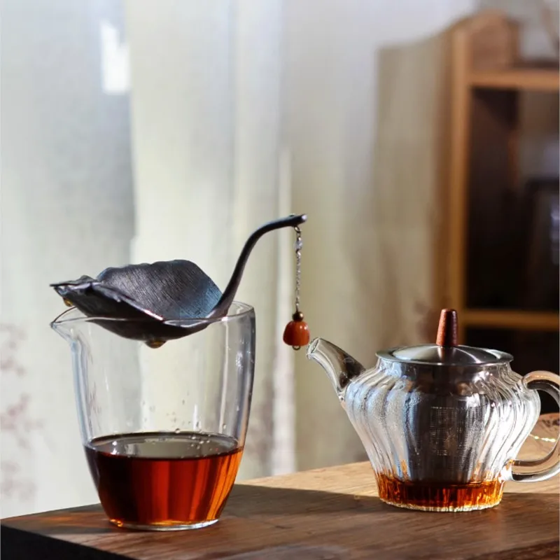 Creative Pure Hand-made Tin Tea Strainer Tea Filter Screen Inlaid With Silver Pendant Gingko Leaf Rack Tea Strainer Filter ZC352