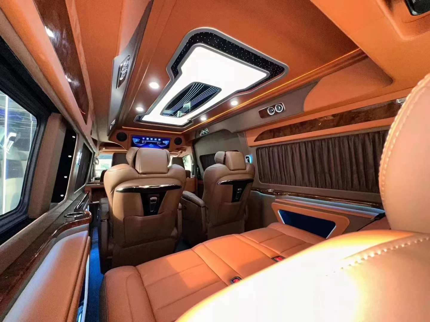 Kursi Mobil Mewah Tipe Alphard untuk Hiace Camper Van Bed, Kualitas Bagus, Pengiriman Cepat, Langsung dari Pabrik, Promo Hot Sale 2024
