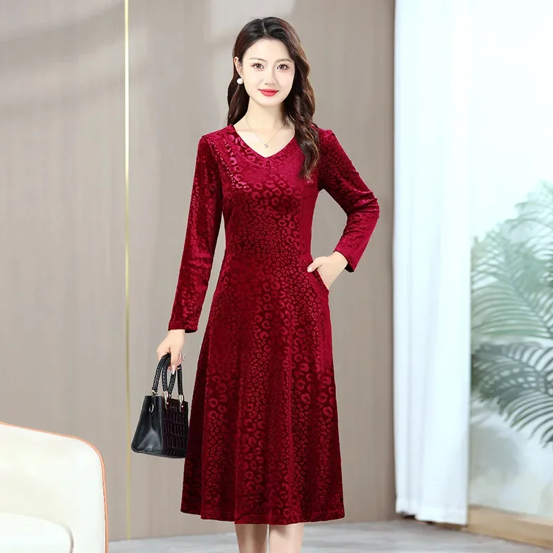 Spring Autumn Long Sleeved Gold Velvet Embossed Dress Middle-aged Elderly Mothers Slim Mid Long Dress Female Vestidos Clothing