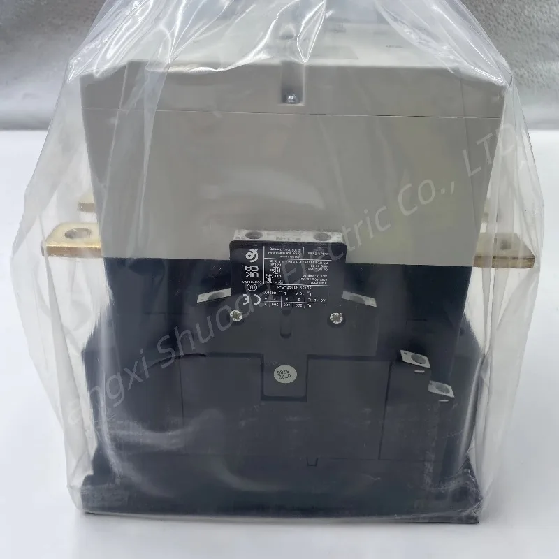 EAT-ON XTCS400M22B المقاولين التبديل الكهربائي الأصلي الجودة الصناعية