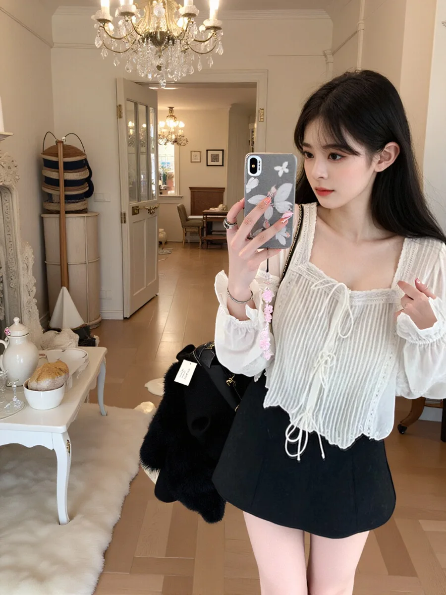 

Elegant Lace Top FaRai And Tack Line Heavyweight Fabric Long Sleeve Striped Pattern Women's Premium Fashion Autumn Top