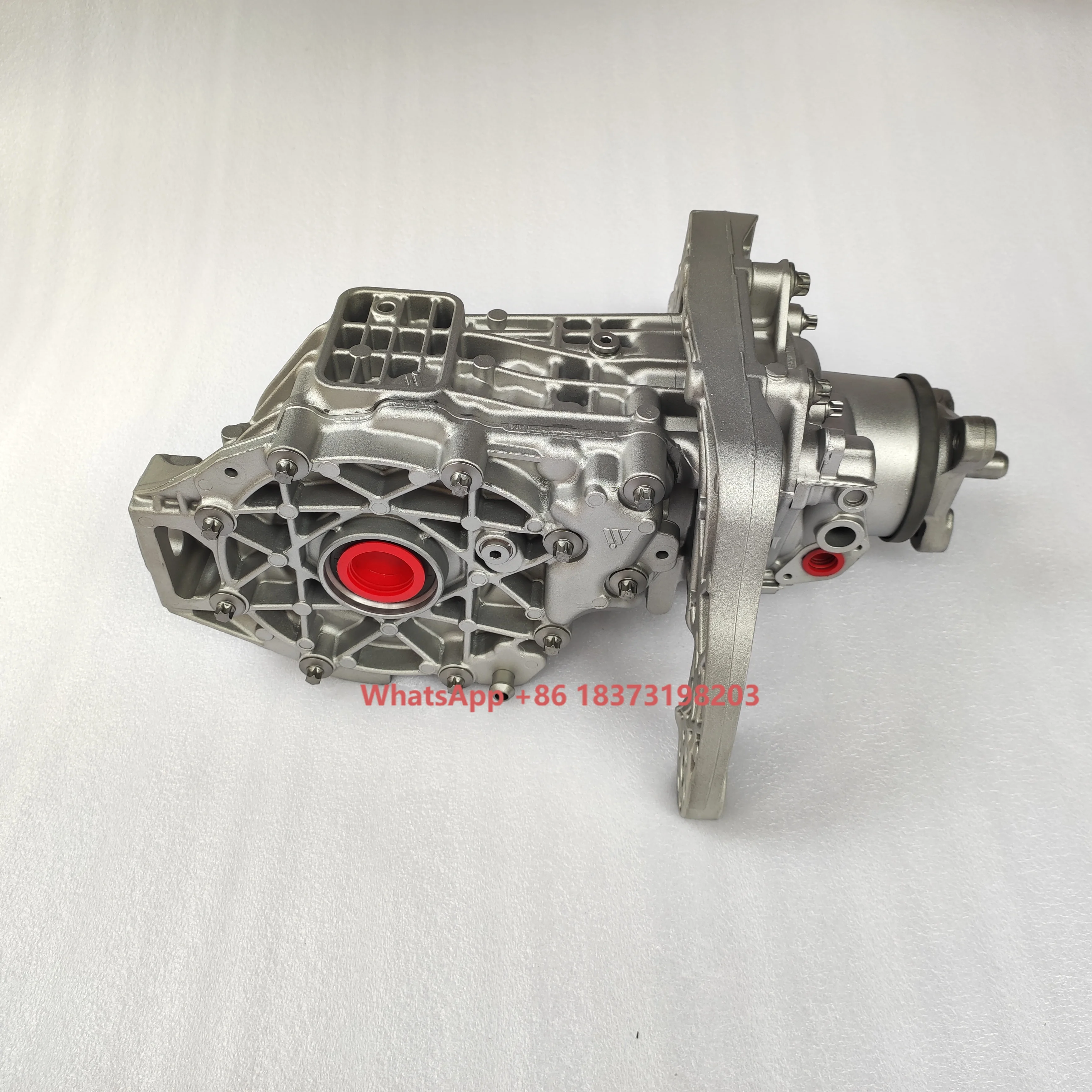 

Задний дифференциал в сборе для Mercedes CLA45 2463507100 2463305800 2469970146 2469970046 0029907717