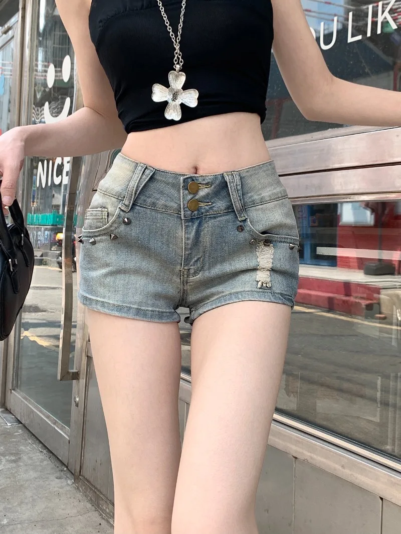 

American Style Hot Girl Low-waisted Shorts for Women's Summer Denim Riveted Hole Elastic Hip Wrap Shorts Fashion Female Clothes