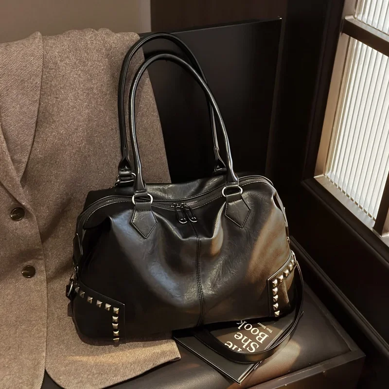 

Модная дизайнерская сумка большой вместимости, женская новая модная сумка через плечо, сумка-мессенджер в стиле лофер, портативная сумка-тоут с заклепками