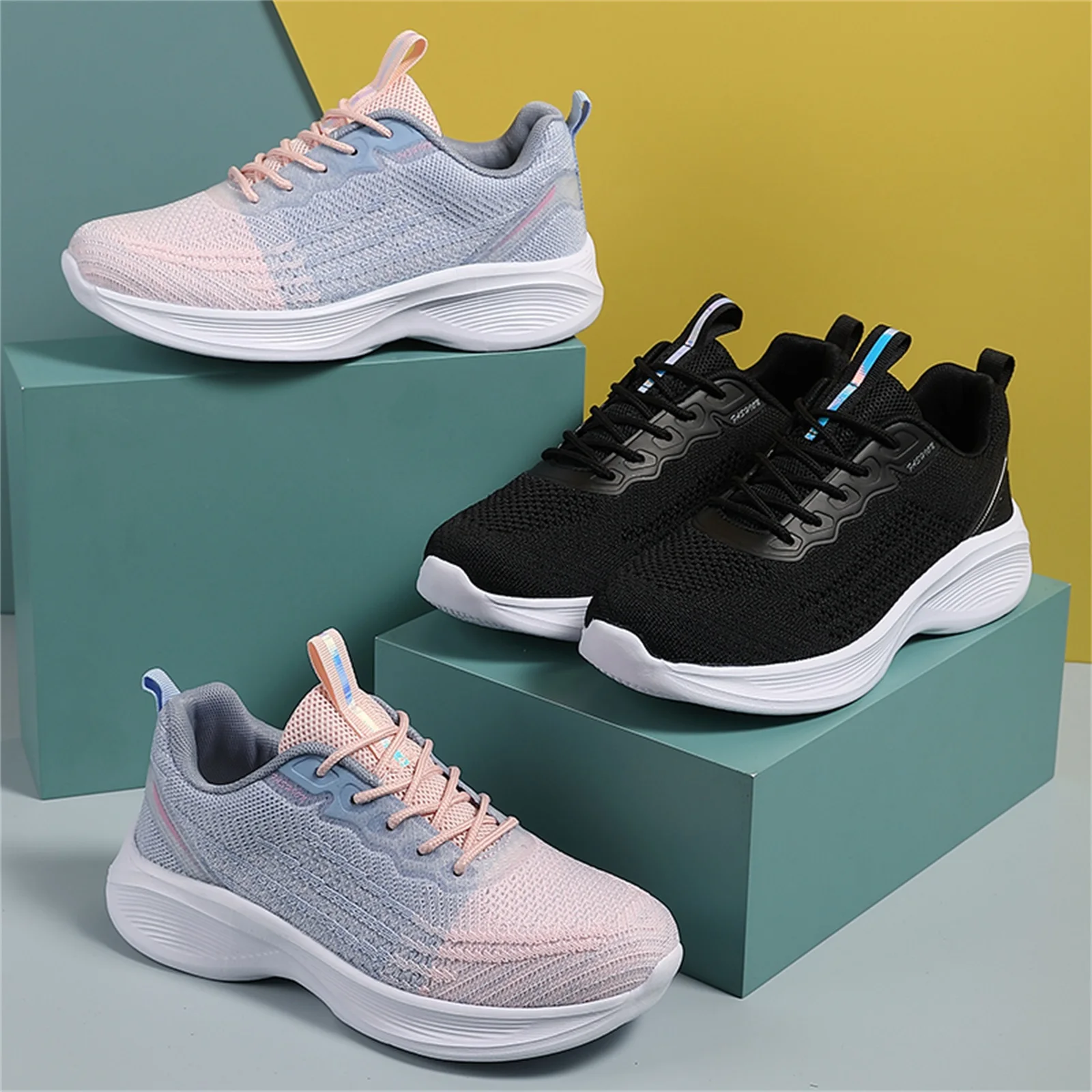 2025 Spring New Shoes Women Sports Shoes Flat Bottom Youth Color Scheme Lace Up Mesh Breathable And Comfortable Running Sneakers