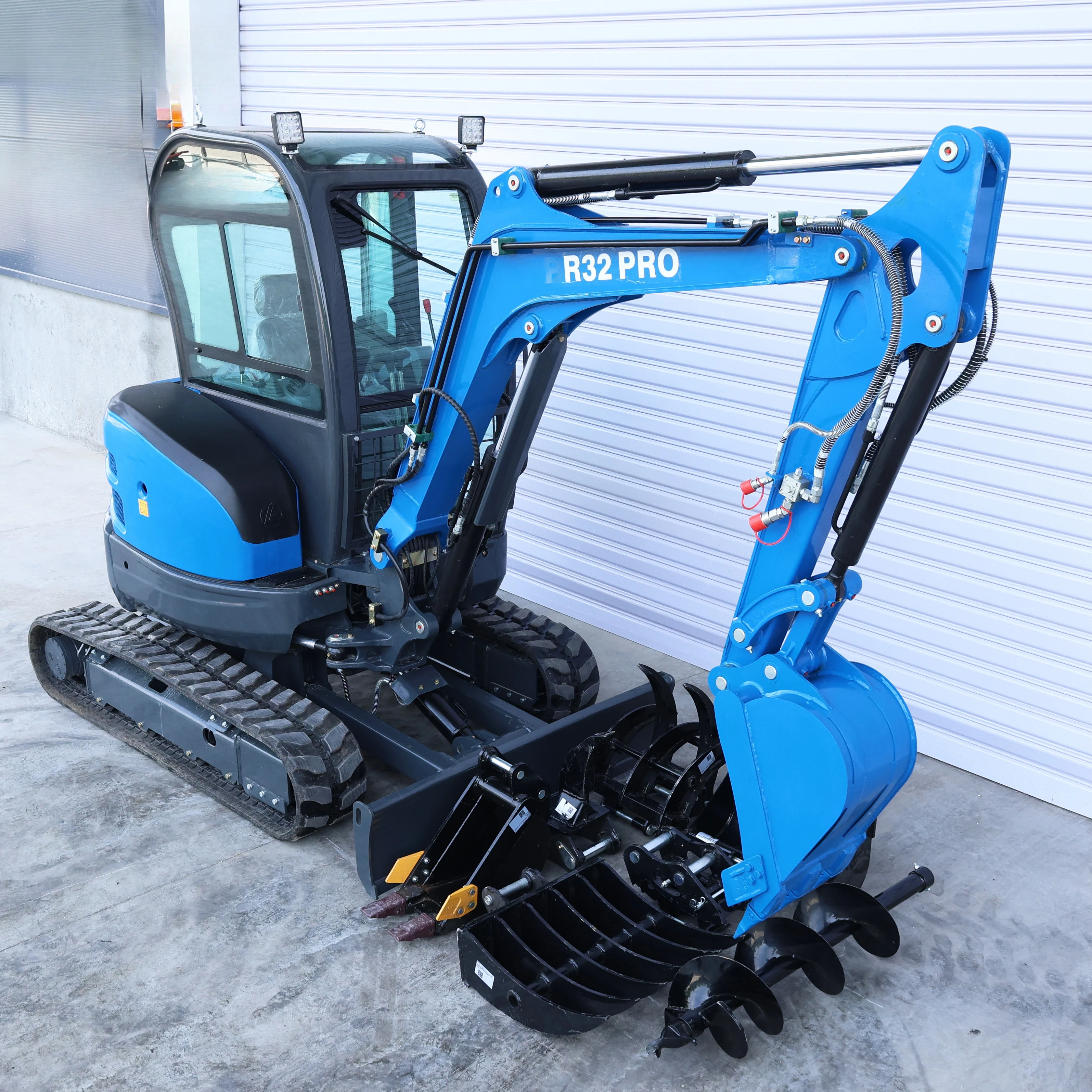 Mini Excavator EPA Certified 1 Ton 2 Ton 3.5 Ton Compact Home Use Excavator