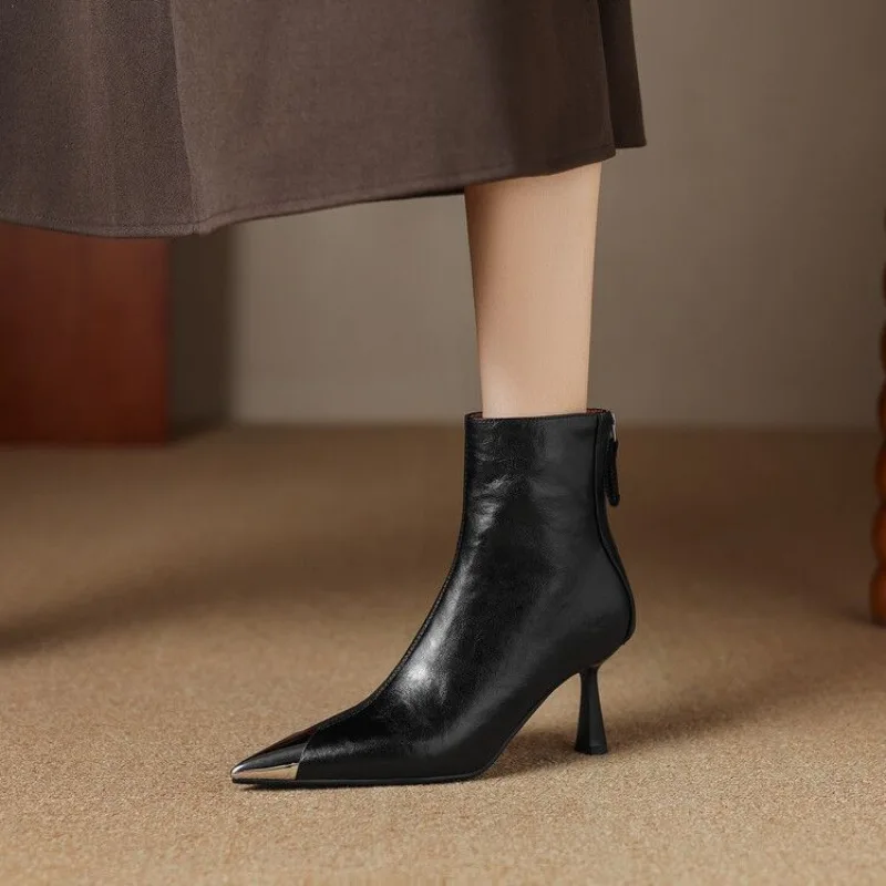 Retro Western Booties Women's Metal Toe Pointed Toe Stiletto Temperament Versatile Skinny Fashion Single Boots image 3