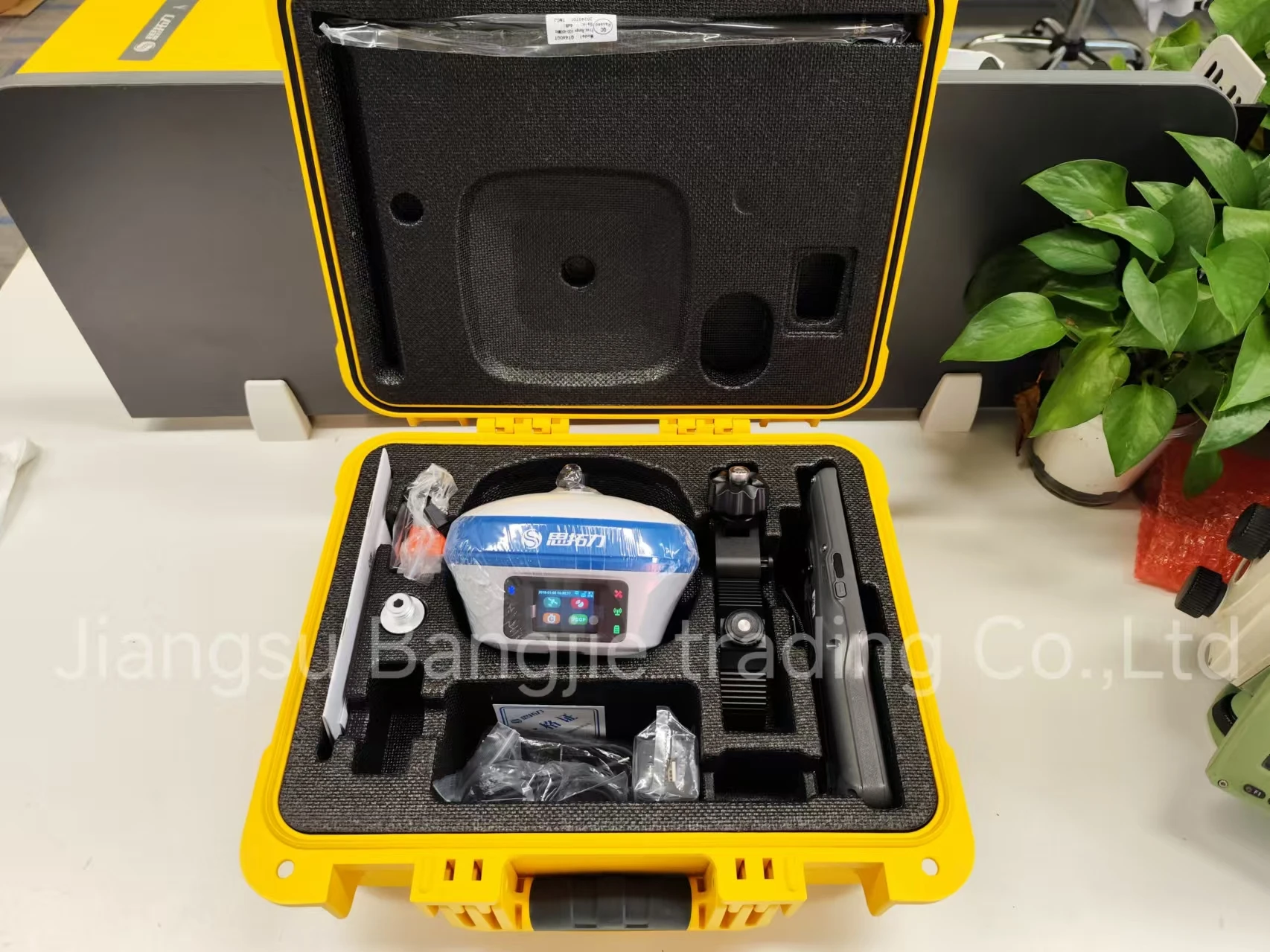 Stonex S980A/S6II RTK With IMU-800 Channels Faster More Convenient And 10km Longer Distance 7w Integrated Radio GPS RTK Receiver