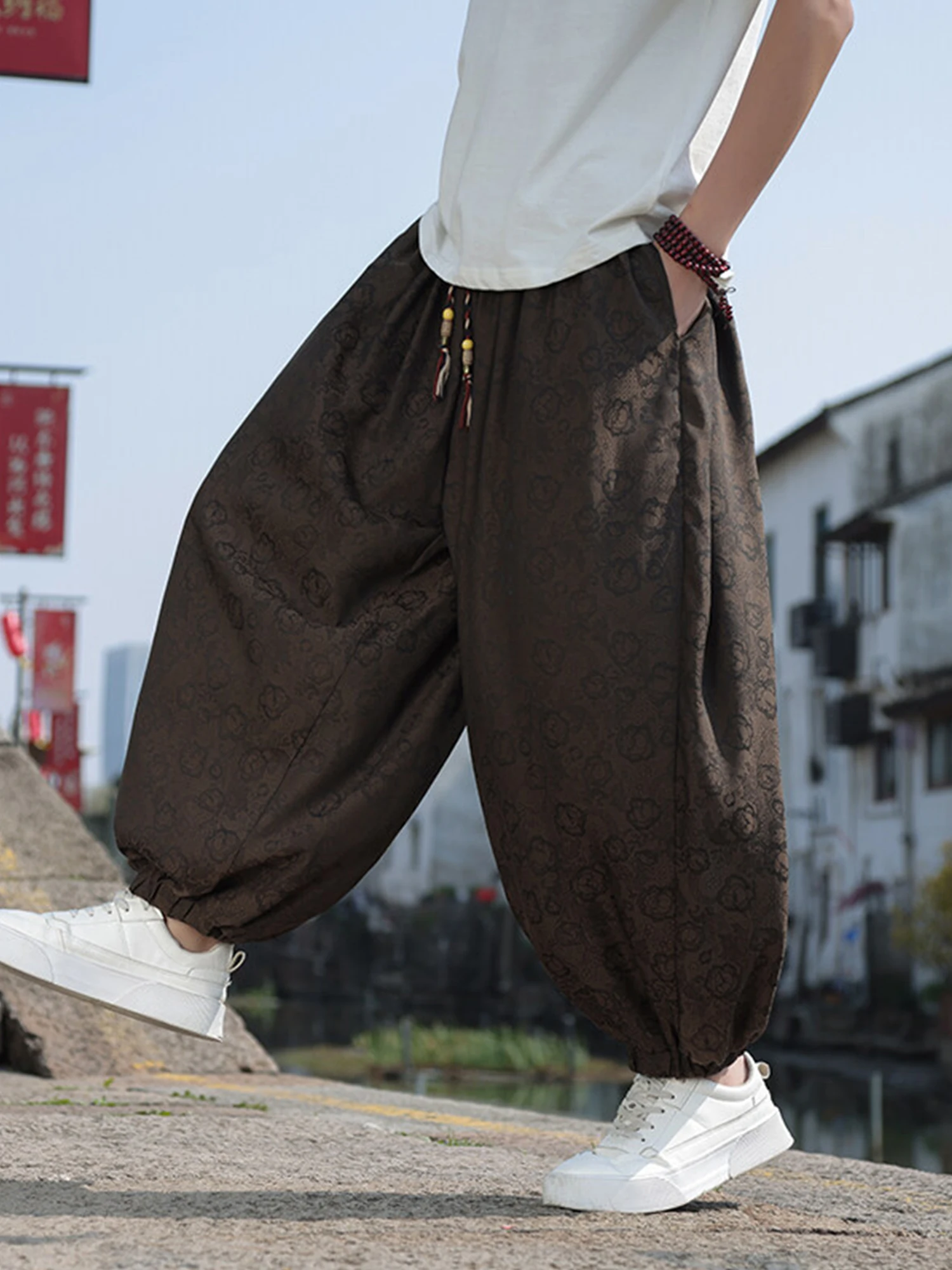 

Мужские летние брюки свободного кроя из ледяного шелка: легкие, дышащие, с широкими штанинами и манжетами, комфортные повседневные брюки большого размера