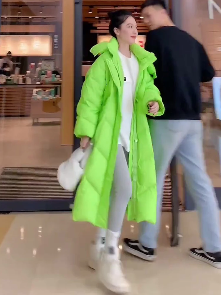 

2024 Winter New Thiened Warm Du down Jaet Women's Faionable Hooded Zipper een White Du Feather Long Coat