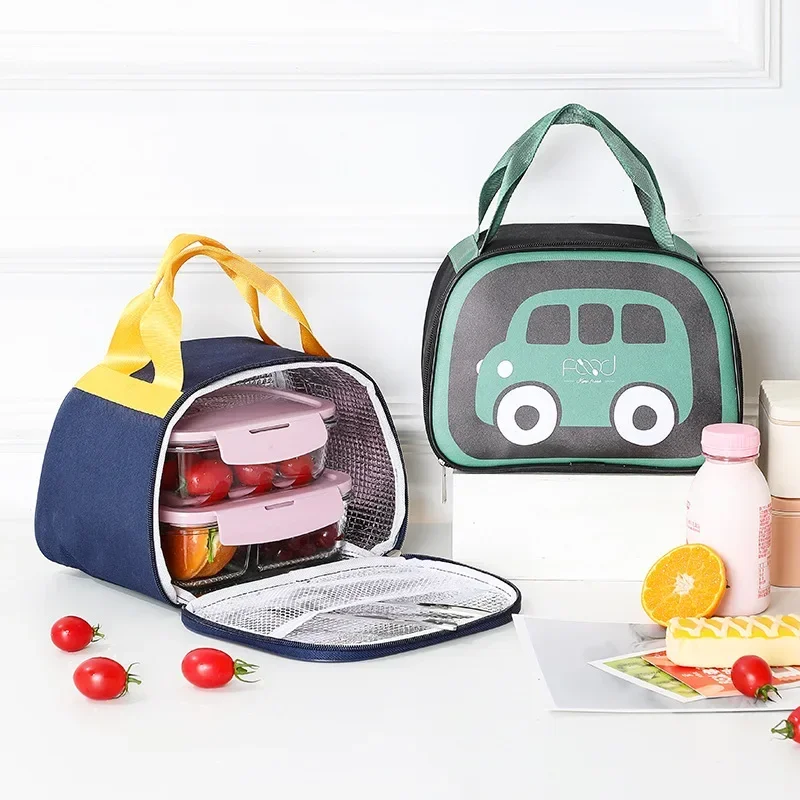 Student Lunch Bag Portable Insulated Thermal Lunch Box Picnic Food Fresh Cooler Bags Cute Cartoon Car Children Handbag حقائب