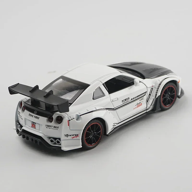 

1:32 GTR R35 Sports Car NISSAN Alloy Car Model Diecasts & Toy Vehicles Toy Cars Simulation Kid Toys Gifts Boy Toy