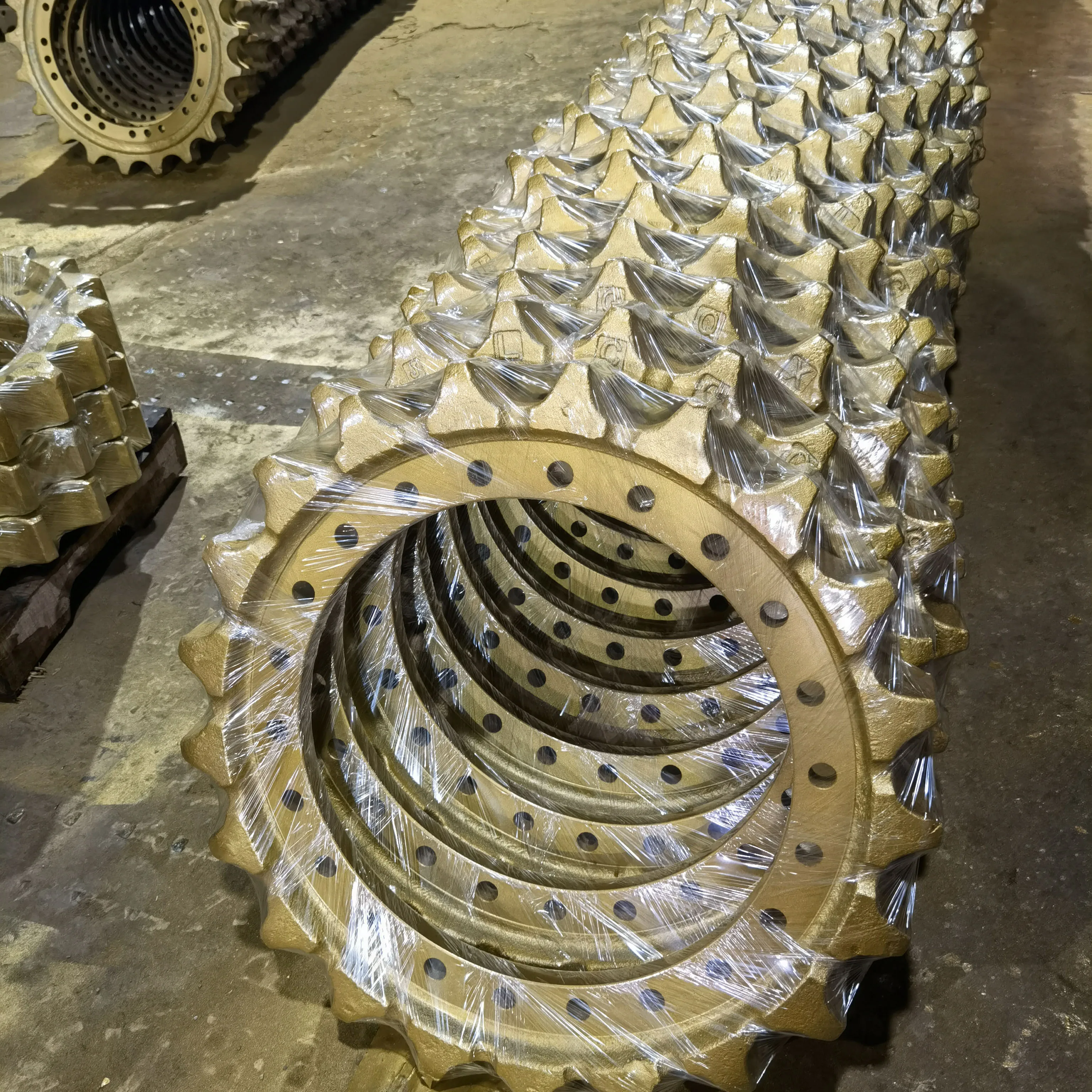 Excavator Ec360 Ec460 Sprocket 14532318 14656680