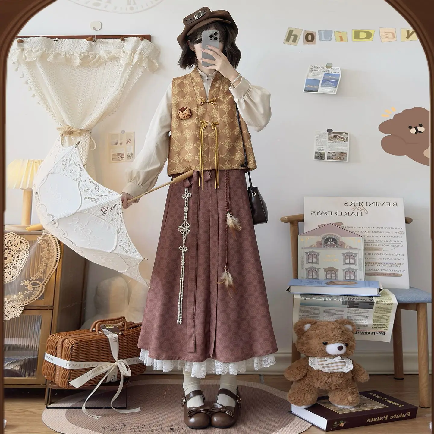 

Оригинальный женский комплект Ханьфу 2025: Новинка осенне-зимнего сезона, повседневный, для работы, улучшенный ретро-комплект из жилета и юбки, традиционная китайская одежда