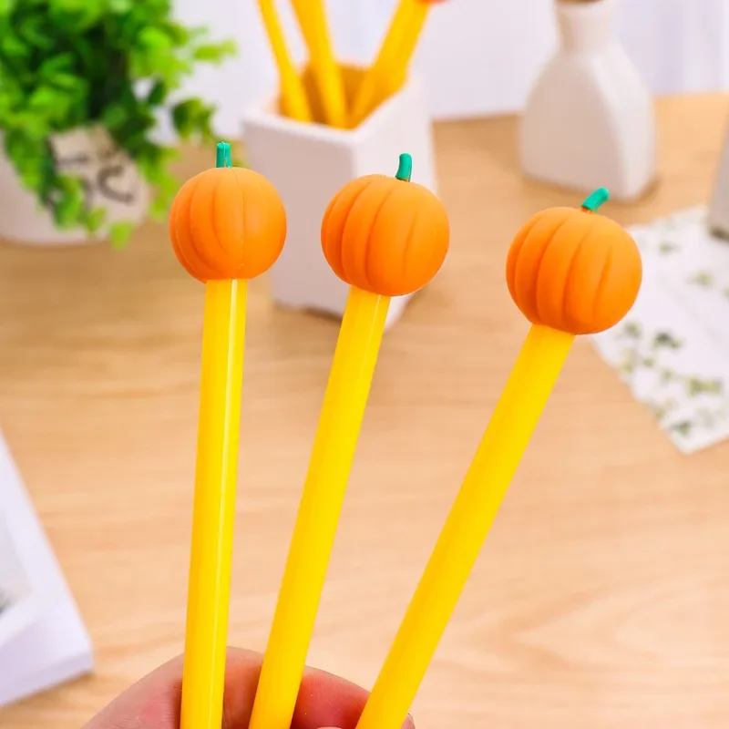 

5Pcs/Lot Hallowmas Cute Pumpkin Gel Pen 0.5mm Cute Pens Black Needle-tip Pen Refill Handle Gel Pen School Kawaii Stationery