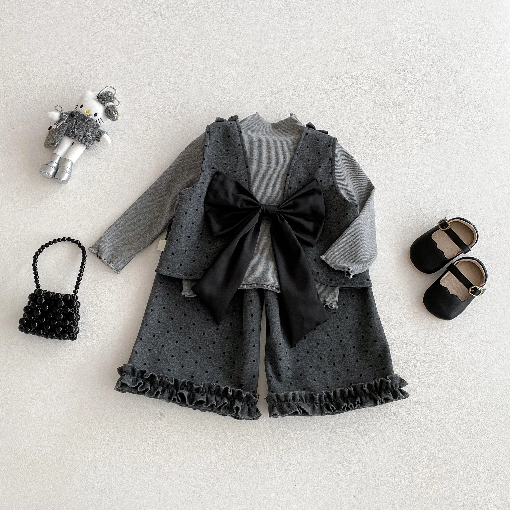 Girls' Spring and Autumn Outfit 2026 New Collection - Stylish Polka Dot Two-Piece Set for Baby Girls