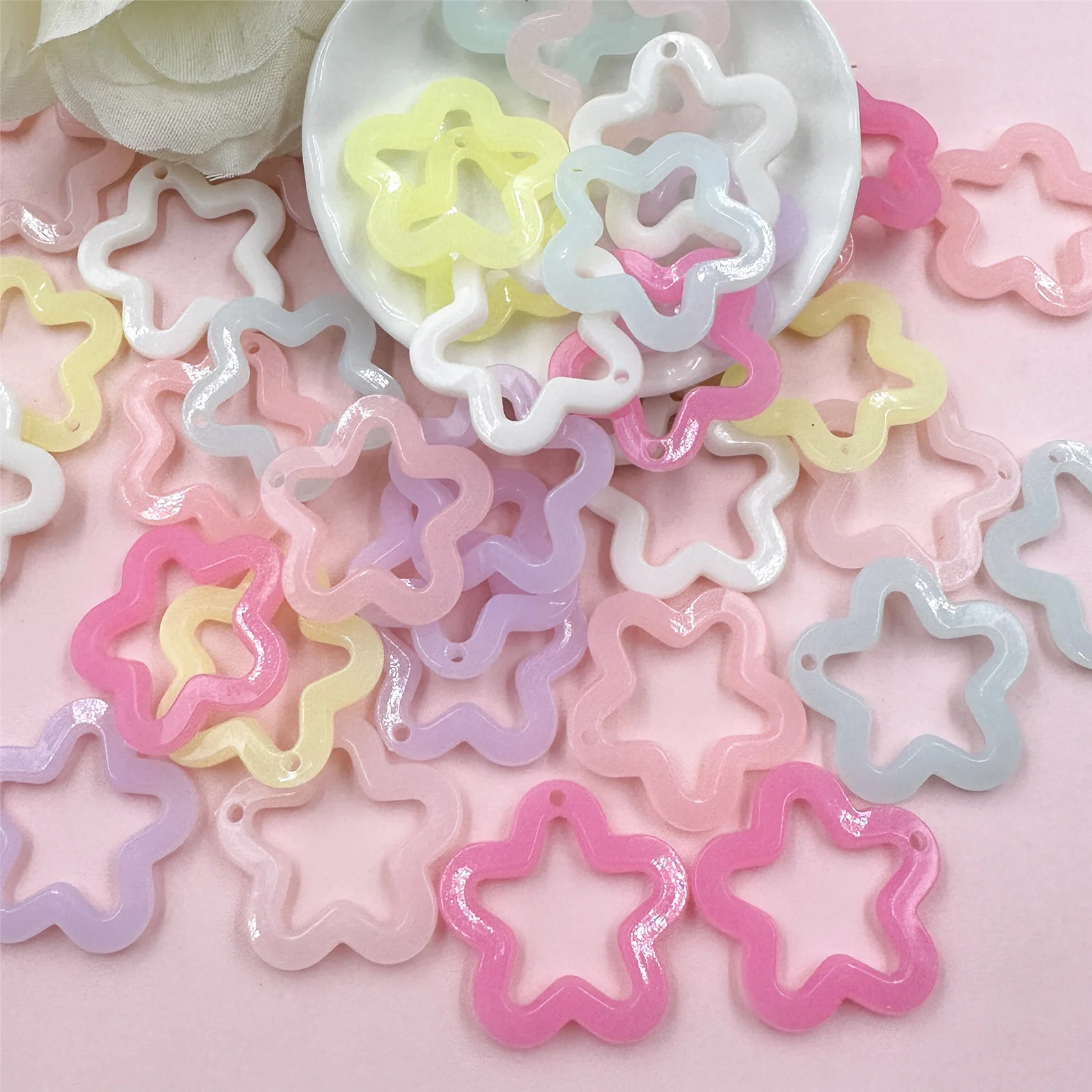 35 sztuk 30mm galaretkowy kolor gwiazda wisiorek akrylowe luźne koraliki moda DIY brelok naszyjnik biżuteria akcesoria