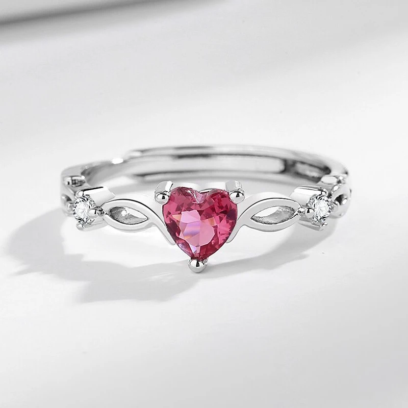 Рисунок 3 - Женское кольцо из серебра 925 пробы