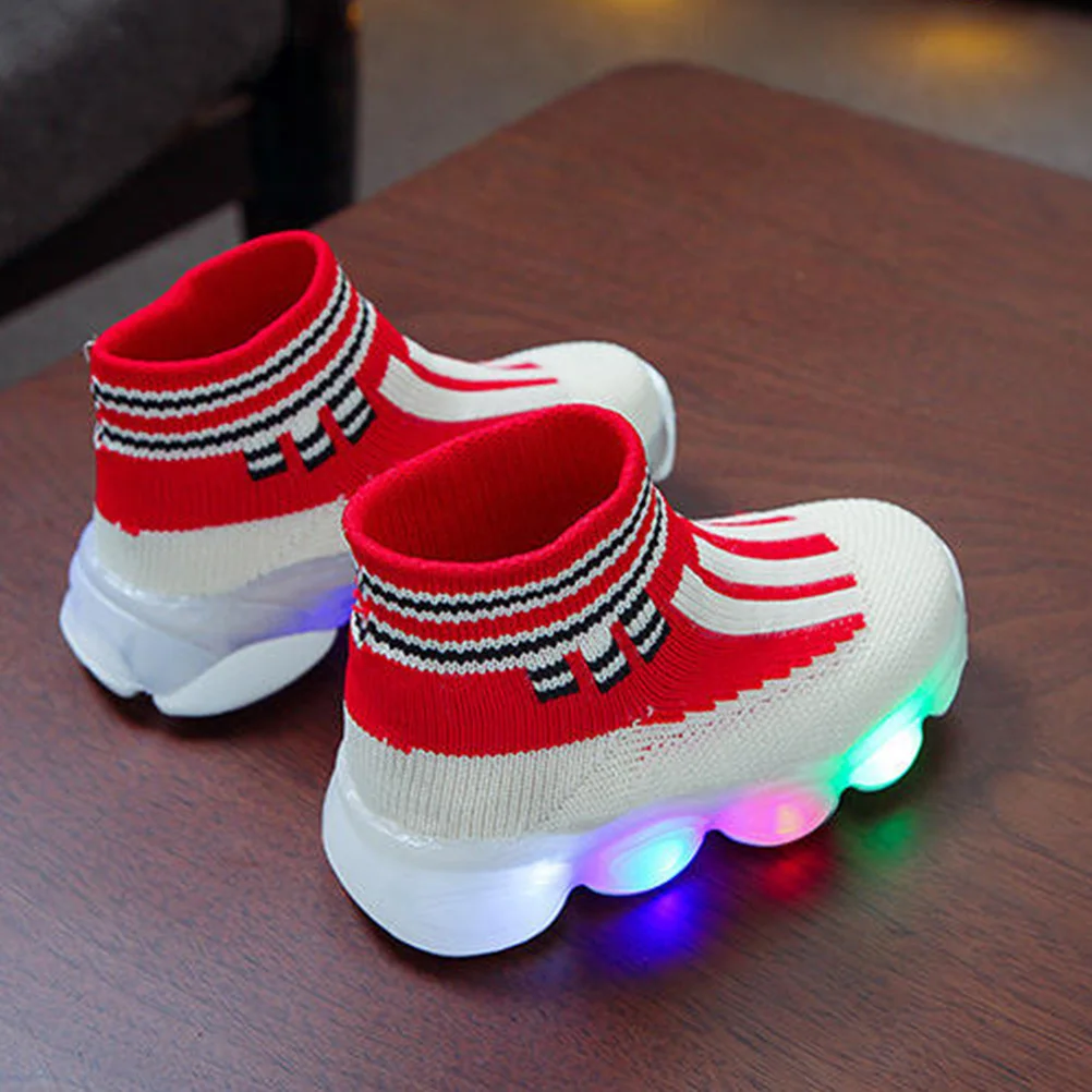 1Pair Childrens Light Up Shoes Luminous Sneakers for Boys and Girls Breathable Air Mesh Socks Non Slip Sole All Year Round Wear