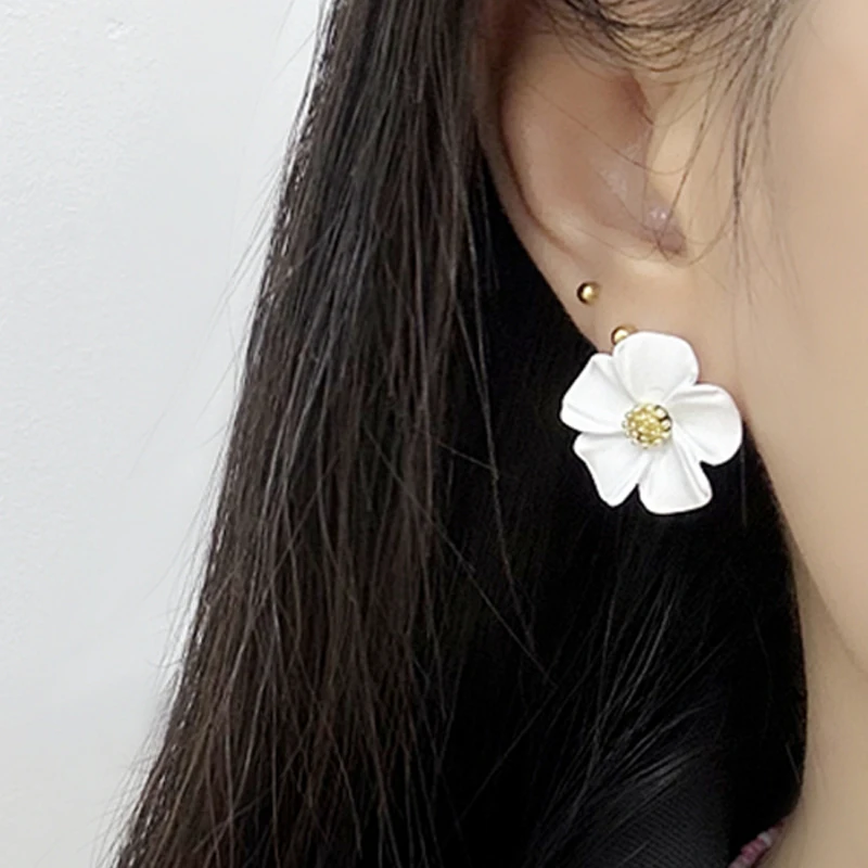 Trendy White Flower Stud Earrings for Women Candy Color Single Layer Gardenia Earrings Party Small Jewelry Green Yellow Black