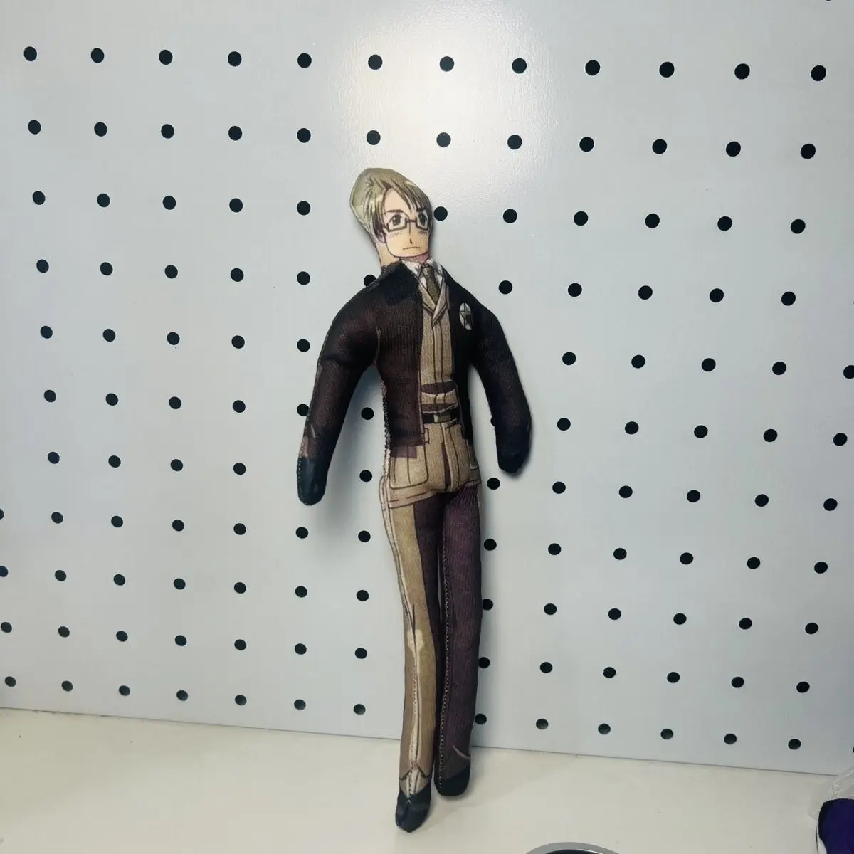 

Плюшевая кукла для косплея Аниме Хеталия: Альфред и Артур, ручной работы, абстрактный скелет из проволоки, сгибаемая, мягкая фигурка, украшение для комнаты, подарок