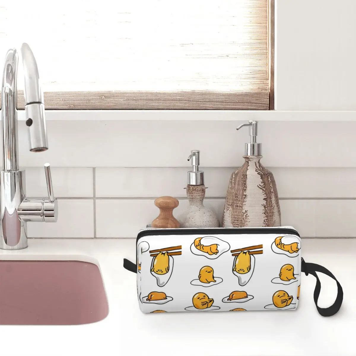 Gudetama The Lazy Egg Makeup Bag Large Cosmetic Bag for Men Women Toiletry Bags Accessories Organizer