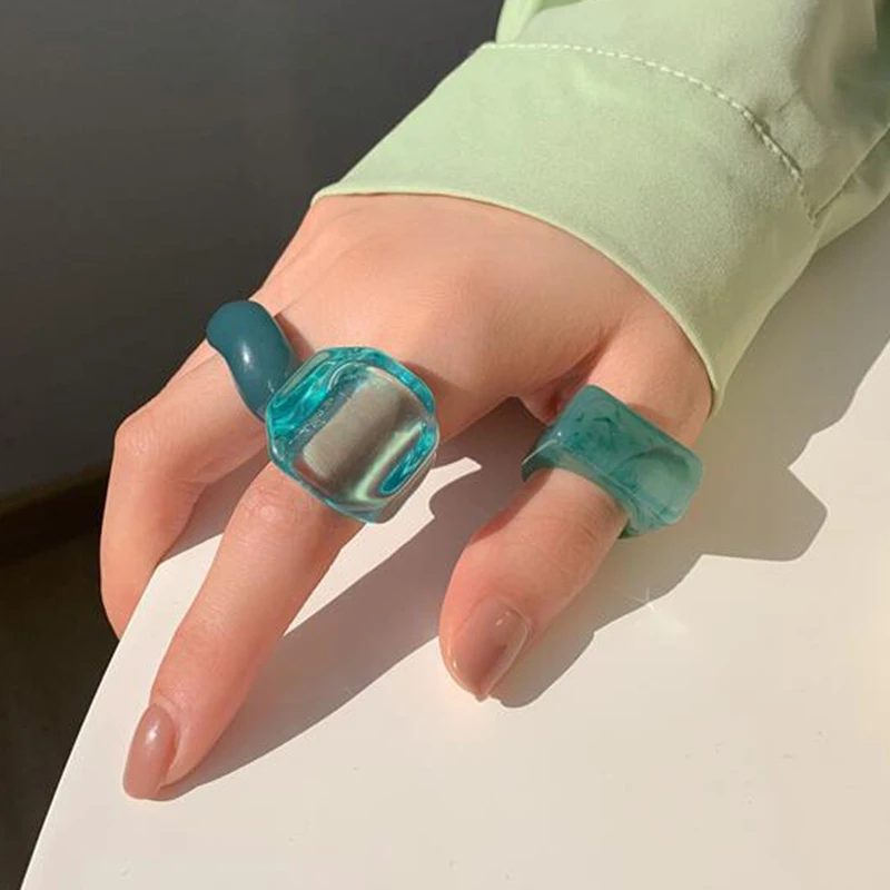 Plastic Rings for Women Fashion Jewelry Sets of 3pcs Multi Pack Blue Acrylic Statement Finger Ring Stacable Resin Midi Rings New