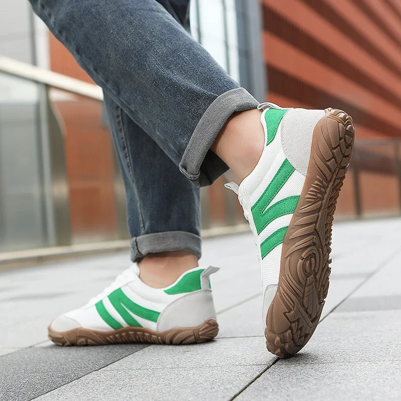 2026 Summer New Barefoot Wide Toe Sneakers Mens Womens Minimalist Traning Shoes Retro Outdoor Breathable Non-slip Walking Shoes image 4