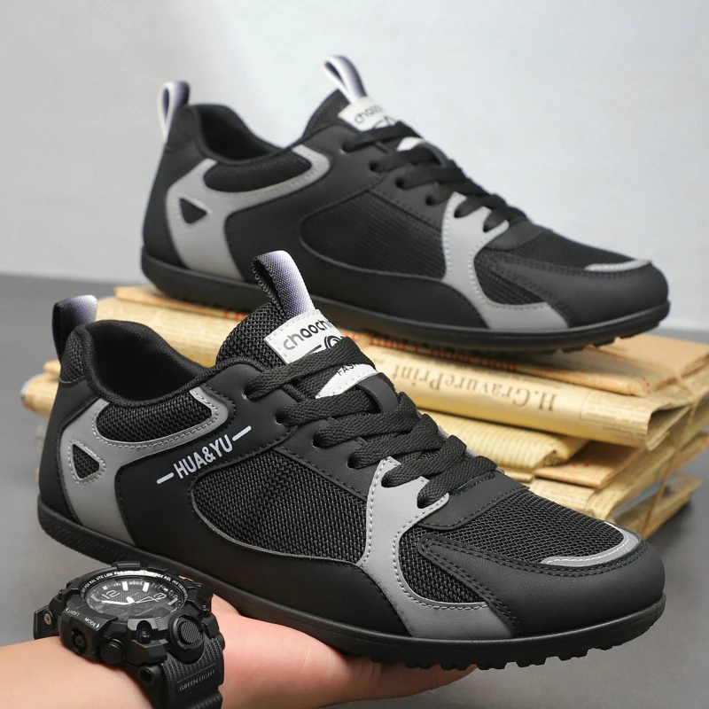 

2025 New Unisex Walking Sneakers Men Women Hiking Running Shoes Lace-Up Artificial Leather Outdoor Sneakers
