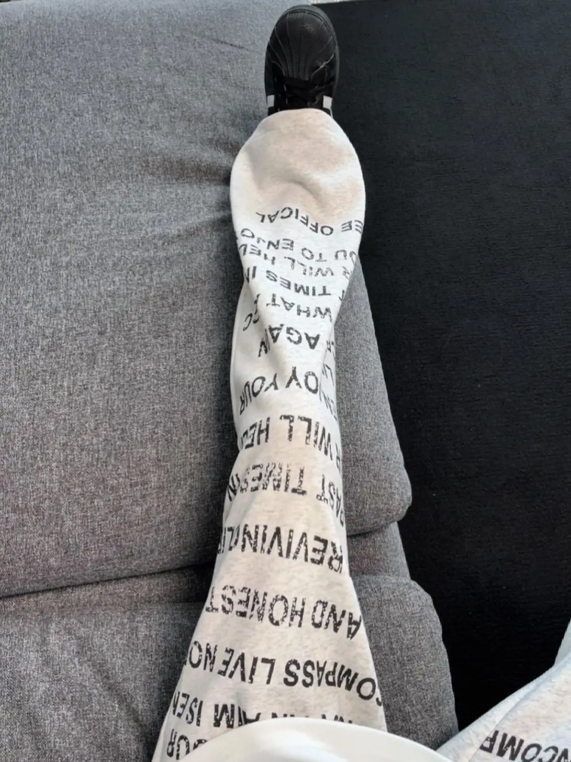 

Cool American Retro Letter Print Men's Sweatpants Straight Leg Casual Sports Long Trousers for Teenagers Autumn Faionable