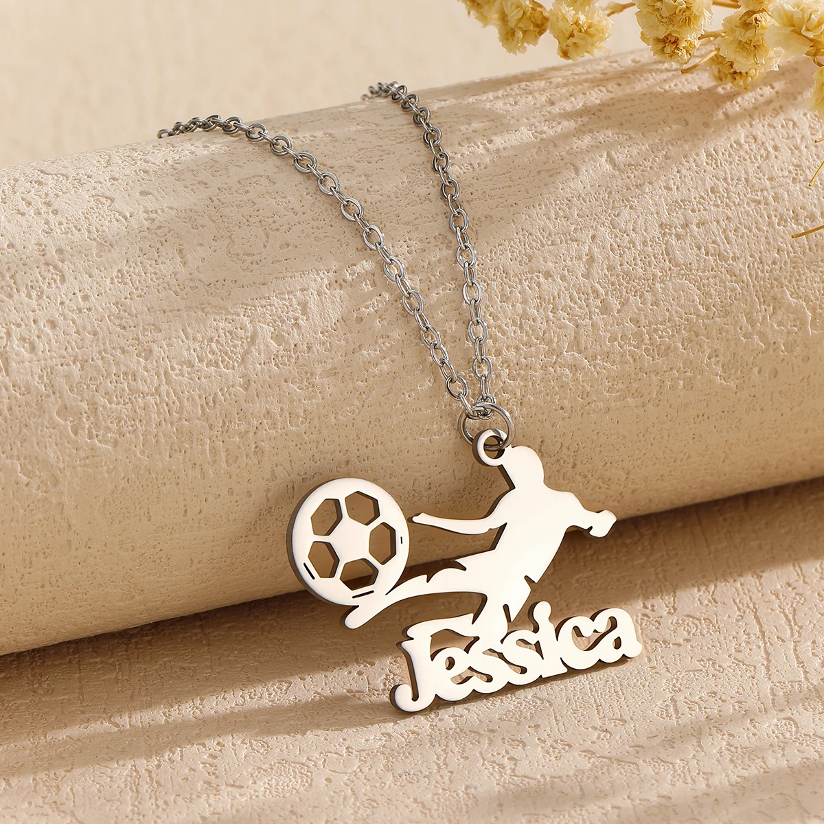 

Персонализированное ожерелье с именем футбола для женщин и мужчин серебряного цвета из нержавеющей стали, ожерелье с именем мяча на заказ, ювелирное изделие для командного спорта, подарок