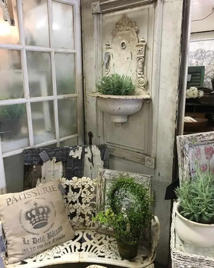 French vintage cast iron wall-mounted washbasin garden wall water feature decorative sundries Huaxiantang Garden