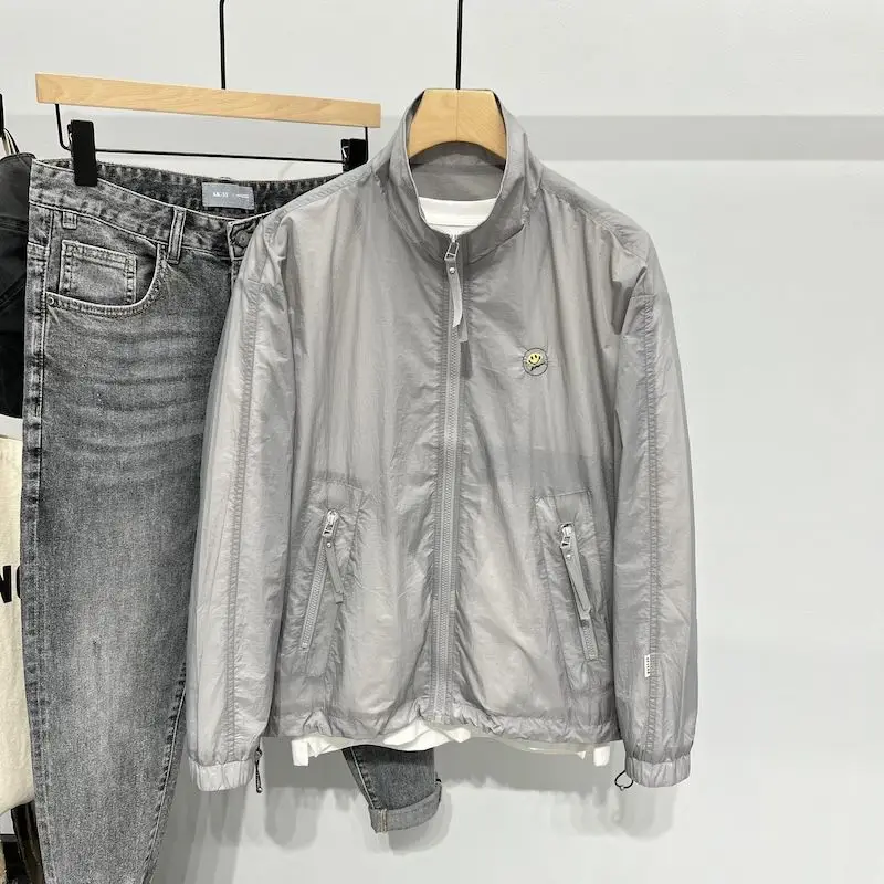 Spring/Summer Lightweight Collar Sun Protection Jacket for Men Simple Smile Embroidery, Loose Youth Outerwear Jacket Trend