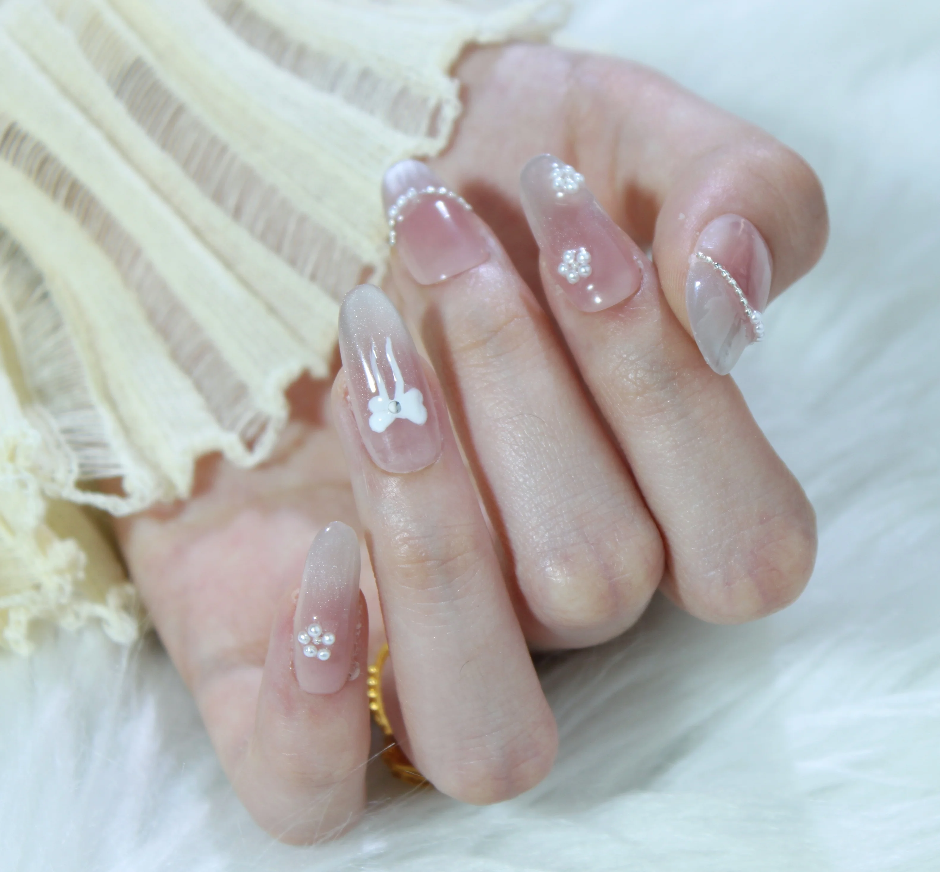 10PCS Light Luxury Cat Eye Medium Oval Handmade Press on Nails Sweet Cream Pink Bowknot French Fake Nails for Loving Girls Patch