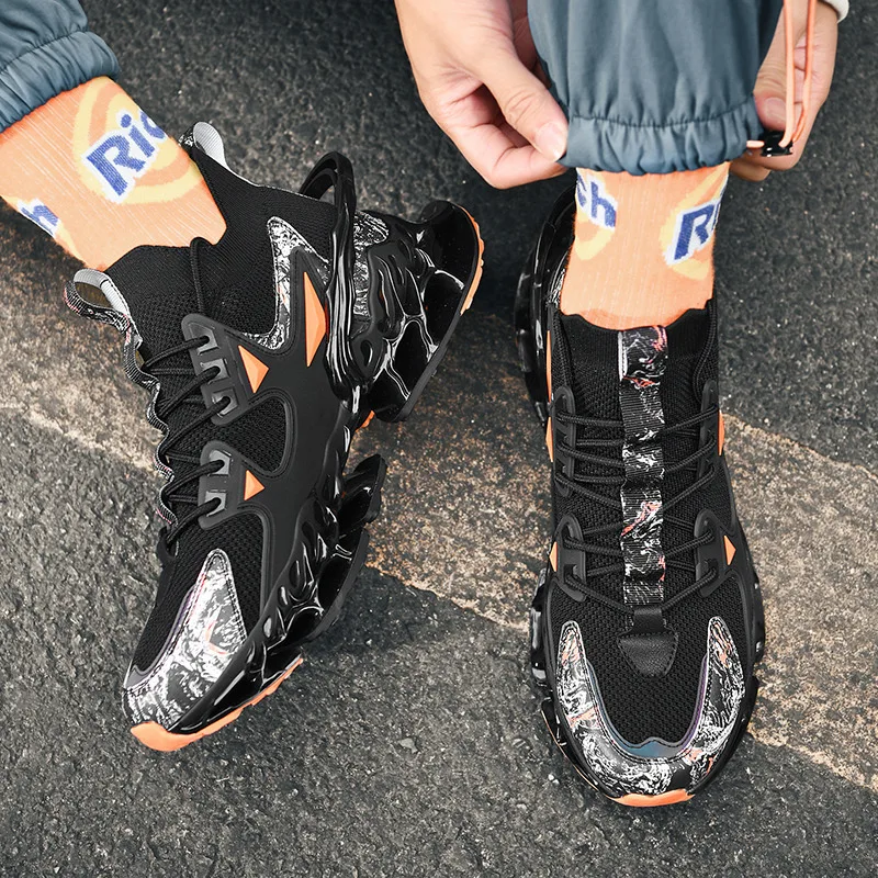 

Luxury Men's Sneakers Casual Breathable Trainer Race Fashion Loafers Running Shoes for Male Tenis