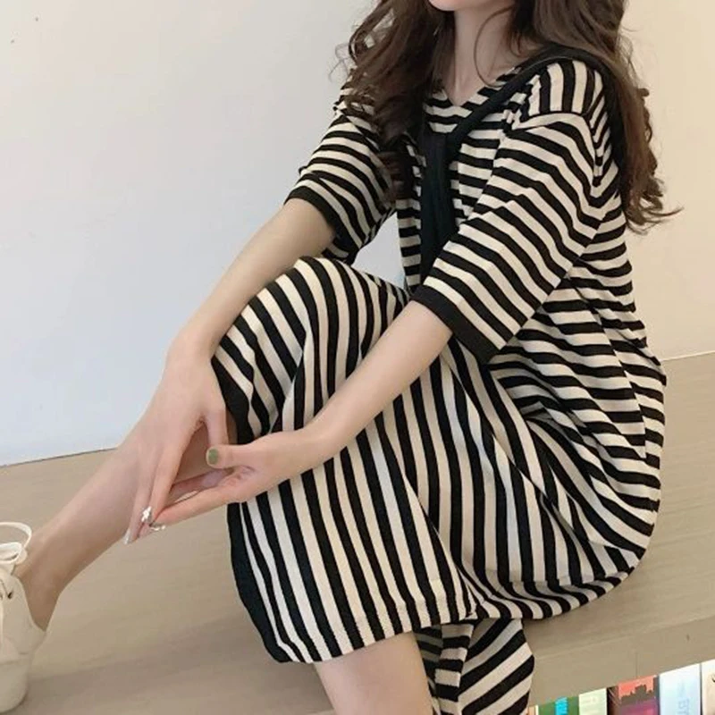 Sommer lose und dünne beiläufige gestreifte schal kleid frauen vintage kleid gestreift LOSE Gerade vestido feminino