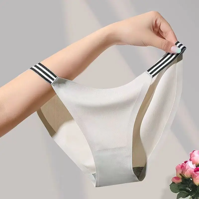 Sexy pure ice silk seamless one-piece low waist personality hip lift bacteriological profile comfortable women's underwear trian