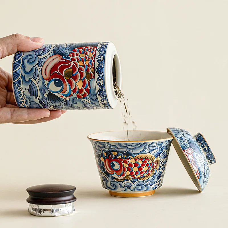 Contenitore per tè creativo in porcellana bianca e blu per la casa, modello di pesce in ceramica, vaso decorativo, scatola multifunzionale per caramelle e noci