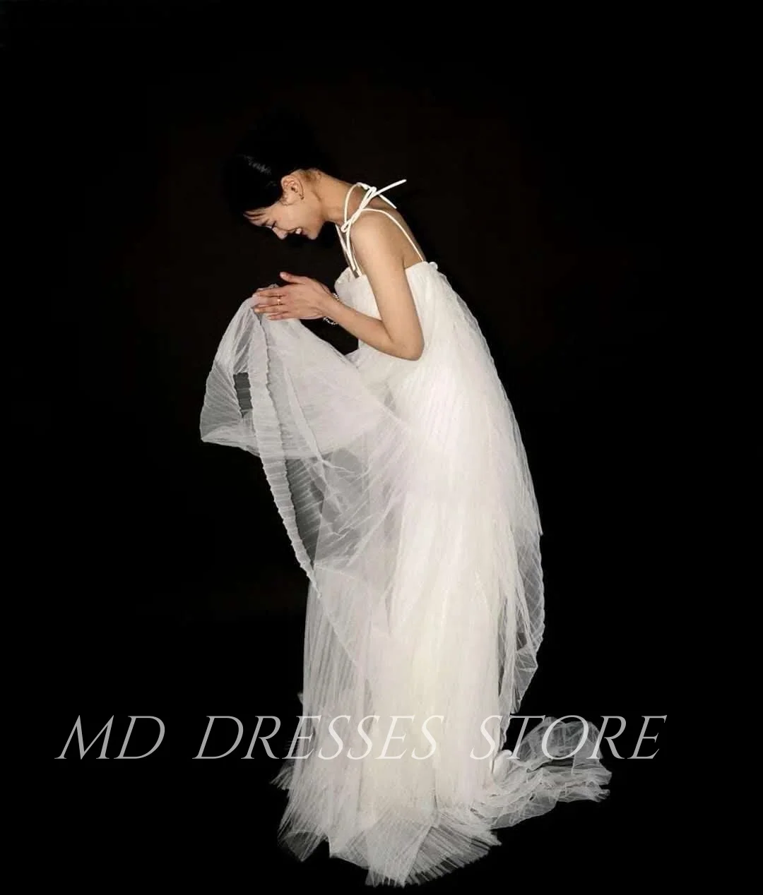 MD 2025 Simlpe Straight White Wedding Party Dresses Tiered Pleat Spaghetti Strap Korea Photo shoot Bride Gowns Customized