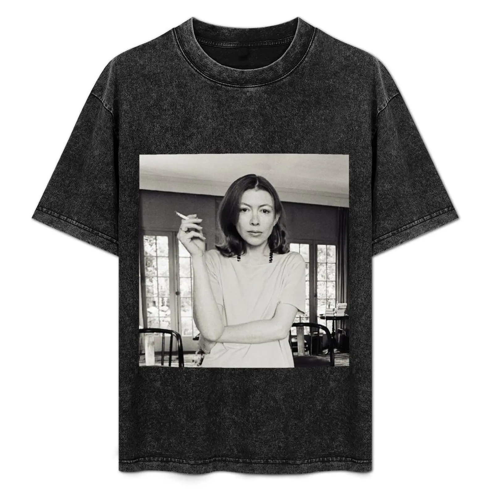 

Joan Didion T-Shirt Minimalist Plain Crew Neck T-Shirt