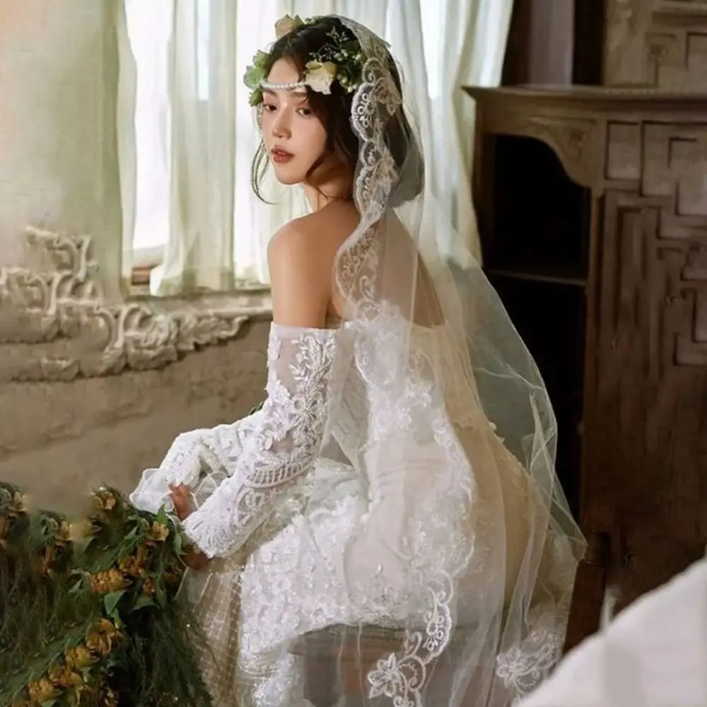 

Elegant Lace Flower Bridal Veil Soft Tulle Single-layer Wedding Veils White Long Bride Head Gauze Bride Accessories