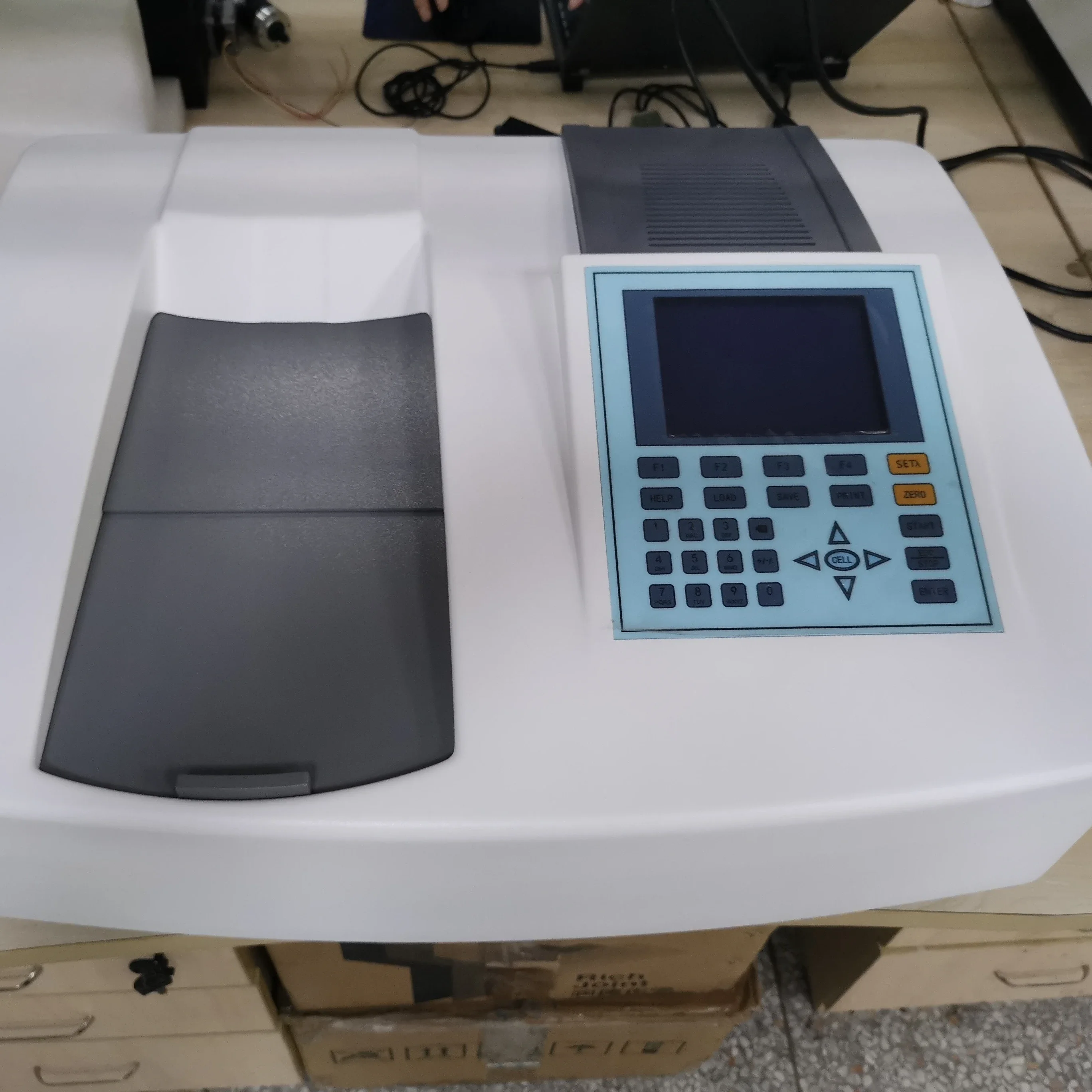 

2025 hot sale LH-EU2800R Split Beam UV visible Spectrophotometer
