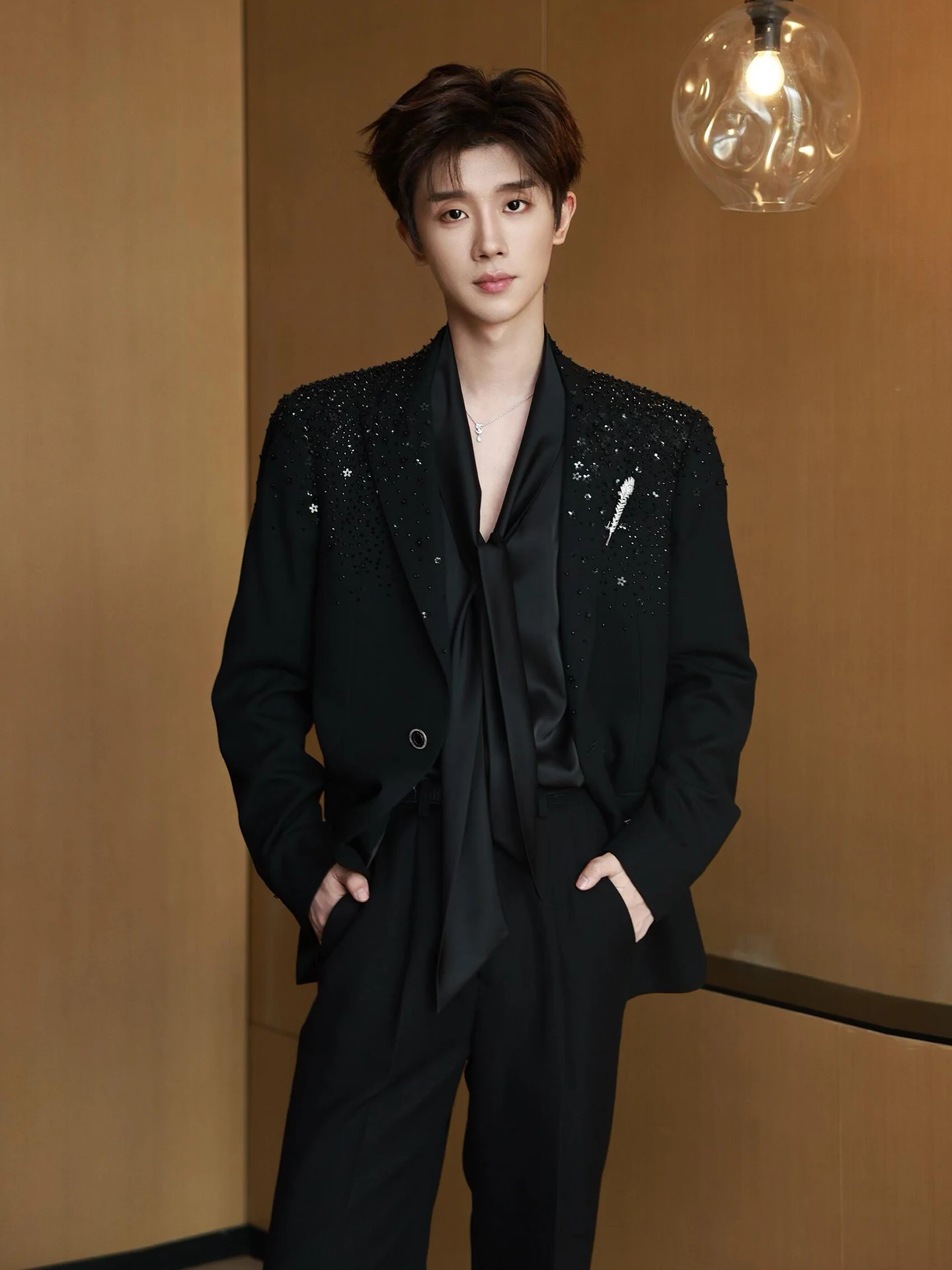 موضة السماء المرصعة بالنجوم لامعة الماس البدلة جاكيتات الرجال 2025 الخريف جديد الراقية العصرية مصممة معاطف شهم وسيم شيك الحلل #2