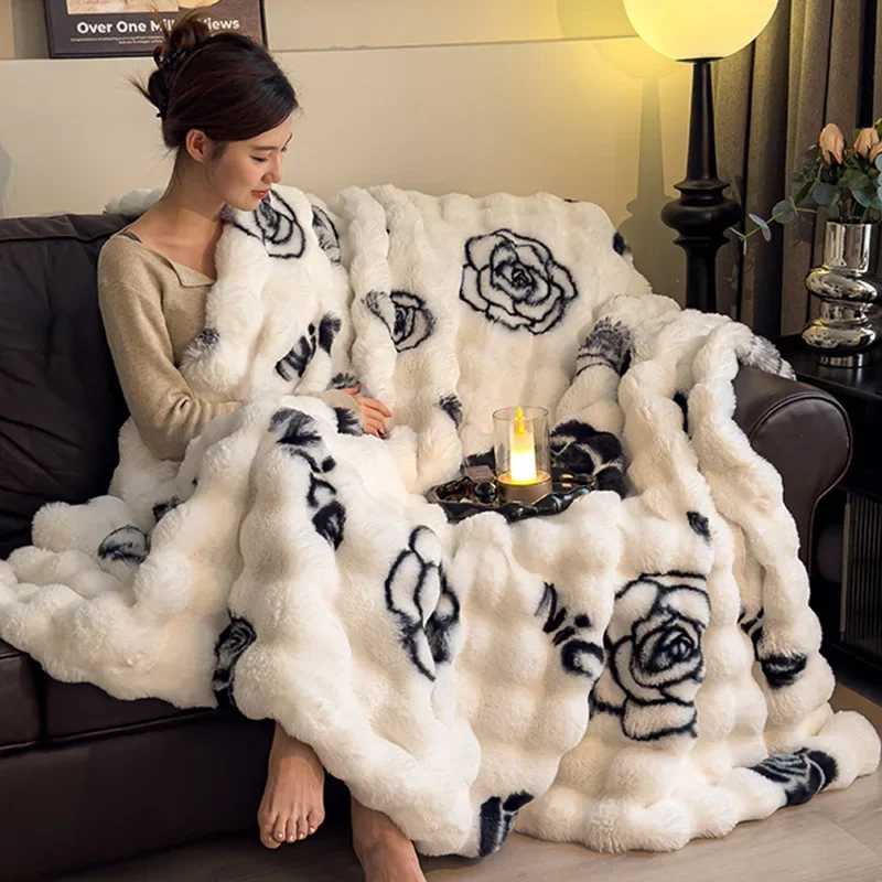 2025 New Thickened gradual change leopard print toka rabbit plush bubble quilt cover blanket multi-functional blanket