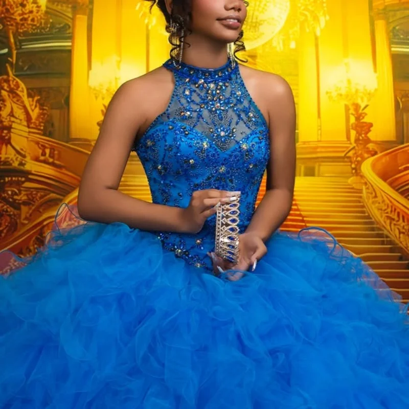 Abito Quinceanera blu royal Decalcomania di cristallo glitterato con spalle scoperte Stratificazione di pizzo Coda lunga Abiti da 15 Quinceanera ﻿ Personalizza