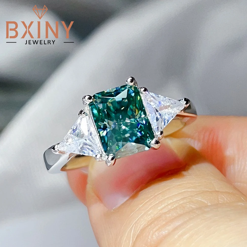 BXINY 3-Stone 2CT Radiant Cut Green Moissanite Rings S925 Silver For Women Triangle Diamond Wedding Band Jewelry GRA Certificate