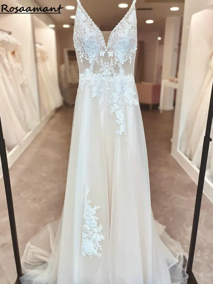 Real Image V-Neck Spaghetti Straps A-Line Wedding Dresses Illusion Sleeveless Appliques Lace Country Boho Bridal Gowns