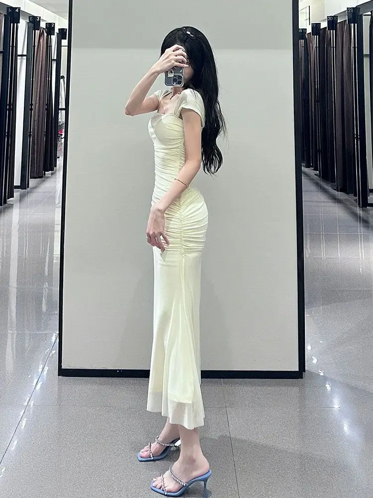 Nowe francuskie eleganckie i delikatne sukienki typu halter, słodka i wyjątkowa długa sukienka damska z talią podkreślającą i wyszczuplającą figurę.