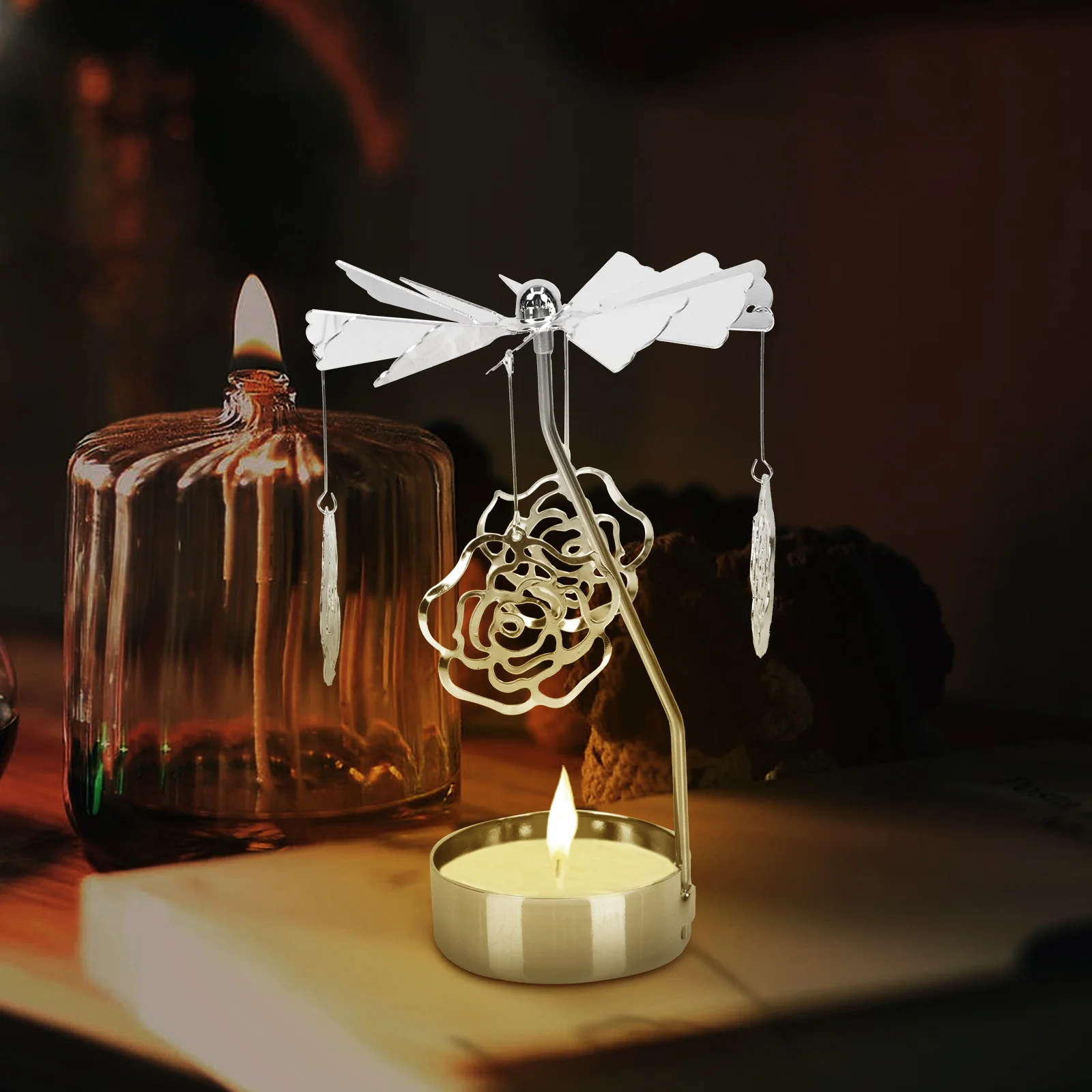

2Pcs Metal Holder Iron Decorative Candlestick Romantic Party Home Dinner Luxury Tabletop Stand Candlestick Decors