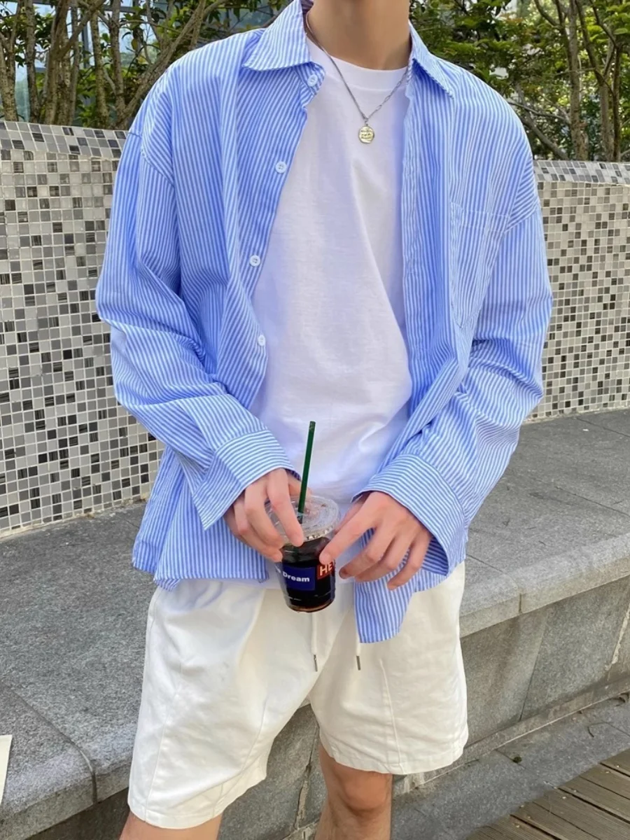 

Мужская рубашка с длинным рукавом, свободного кроя, тонкая, весенняя, новая, в полоску, повседневная верхняя одежда, весенний сезон, приталенный крой, не требует глажки, молодежный тренд